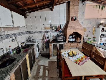 ESPA�O 4 - Resid�ncia