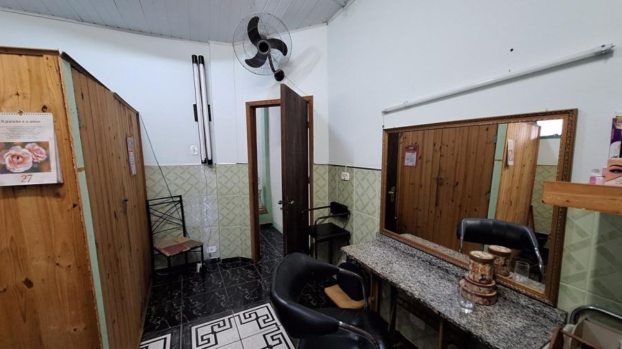 ESPA�O 2 - Sal�o Comercial