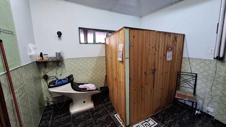 ESPA�O 2 - Sal�o Comercial