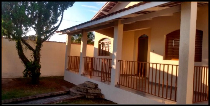 Casa - Lorena, SP no bairro Parque Mondesir