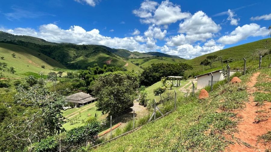 Ch�cara - Venda - Bairro das Pitas - Cachoeira Paulista - SP
