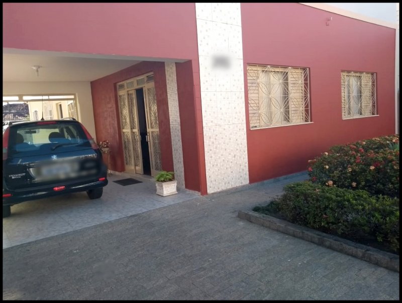 Casa - Lorena, SP no bairro Centro