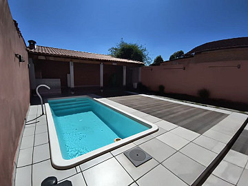 CASA COM PISCINA, SANTO ANT�NIO, LORENA, SP