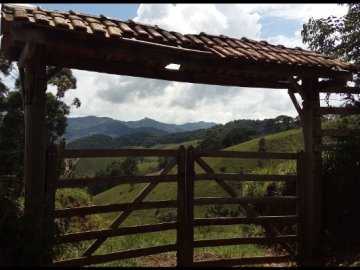 Fazenda - Venda - Bengalau - Marmelópolis - MG