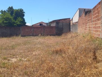 TERRENO MURADO  VILA PASSOS  LORENA - SP