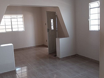 166m� CONSTRU�DOS | 2 GARAGENS ( 1 COBERTA )